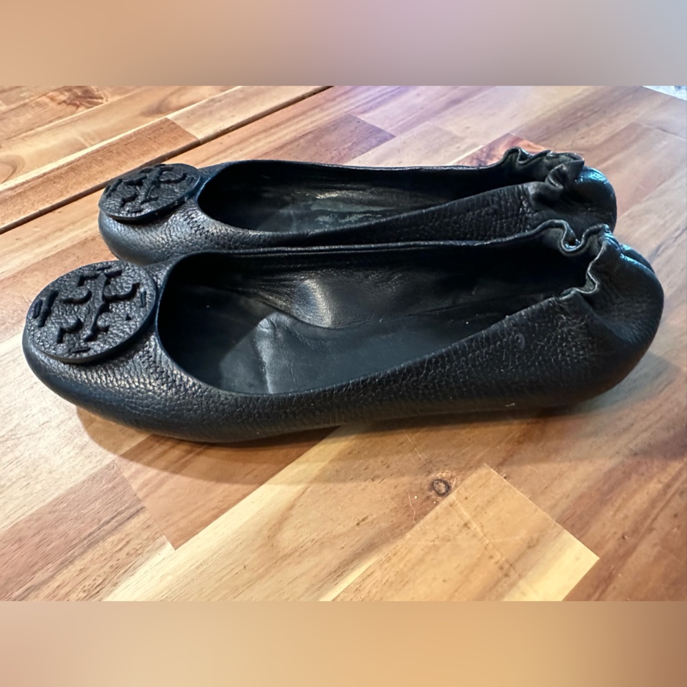 Tory Burch Black Leather Flats
